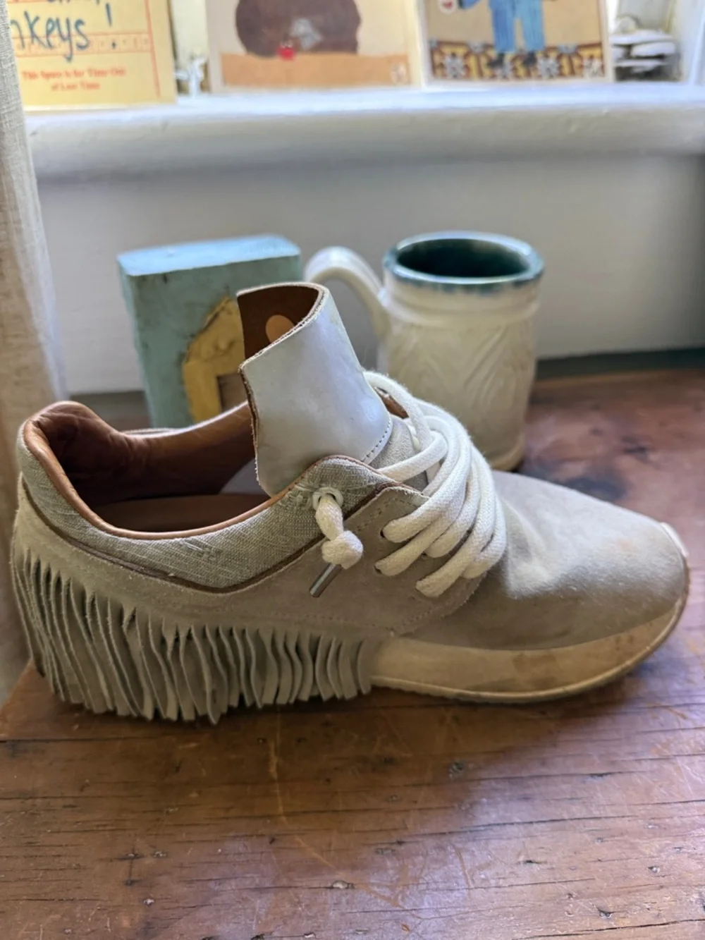 Grey Esse ut Esse Sneakers - Picture 3 of 6